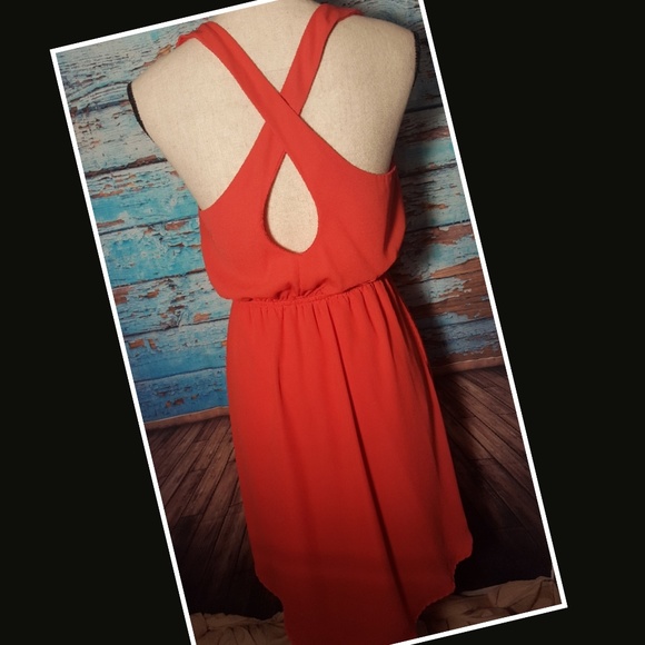 $ Needle & Thread Dress - Size Medium - Picture 2 of 5